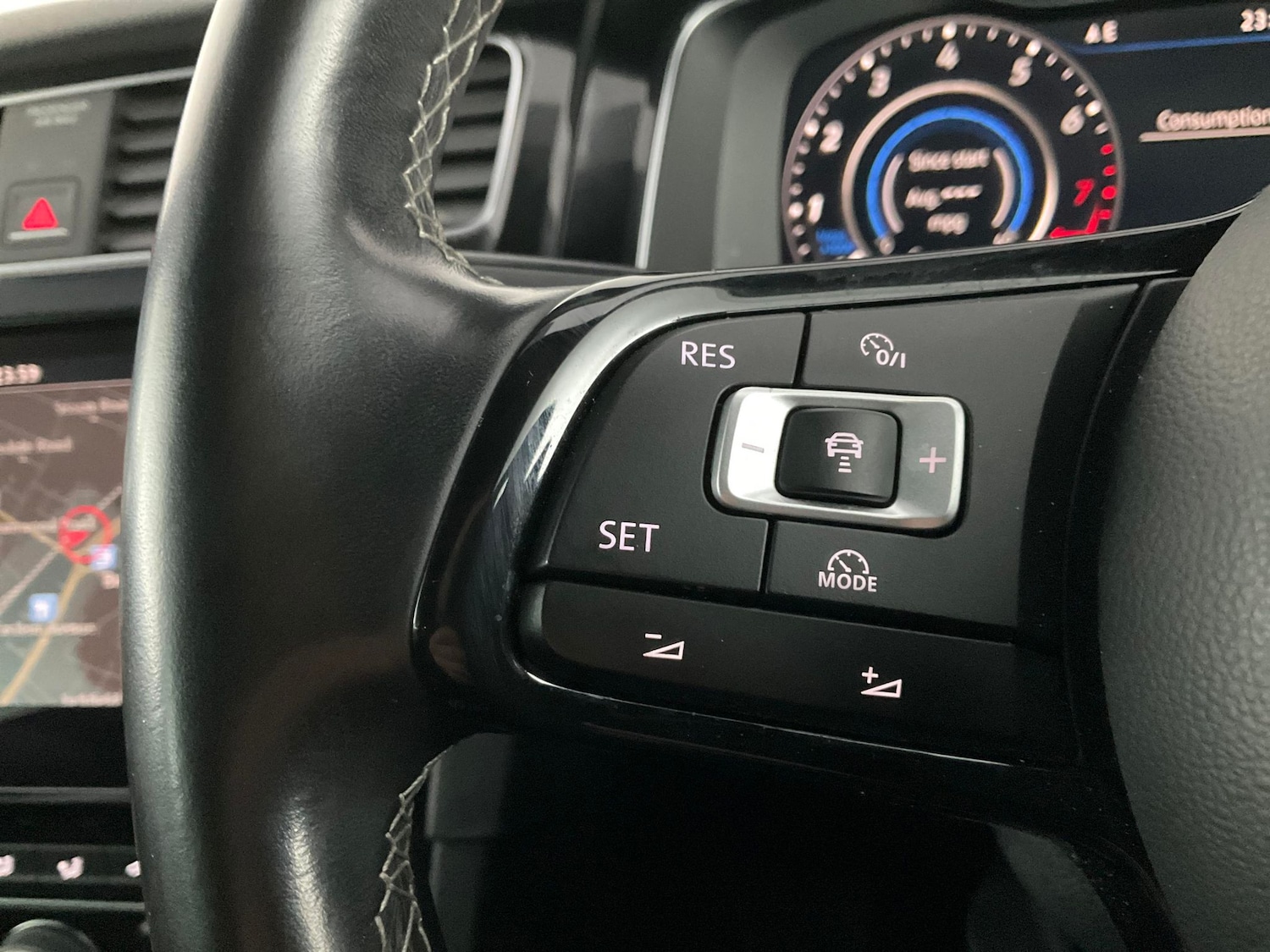 Used Volkswagen Golf 2018 for sale - 76128743: Photo 27