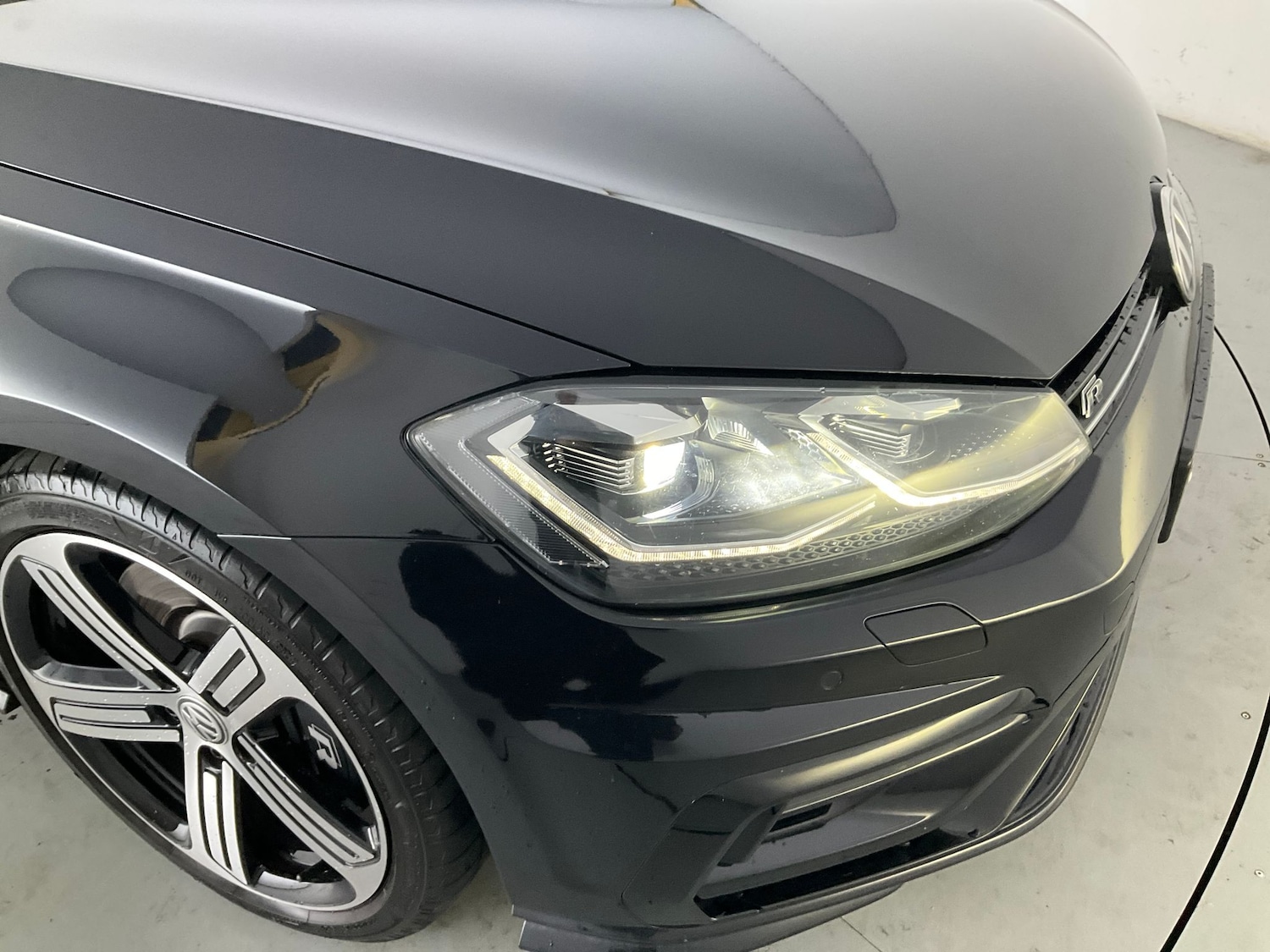 Used Volkswagen Golf 2018 for sale - 76128743: Photo 7