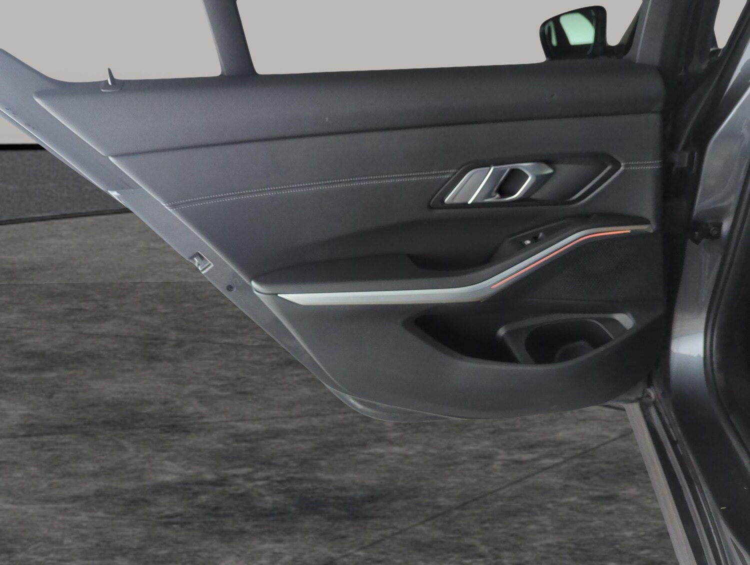 Used BMW 3 Series 2019 for sale - 77505531: Photo 32