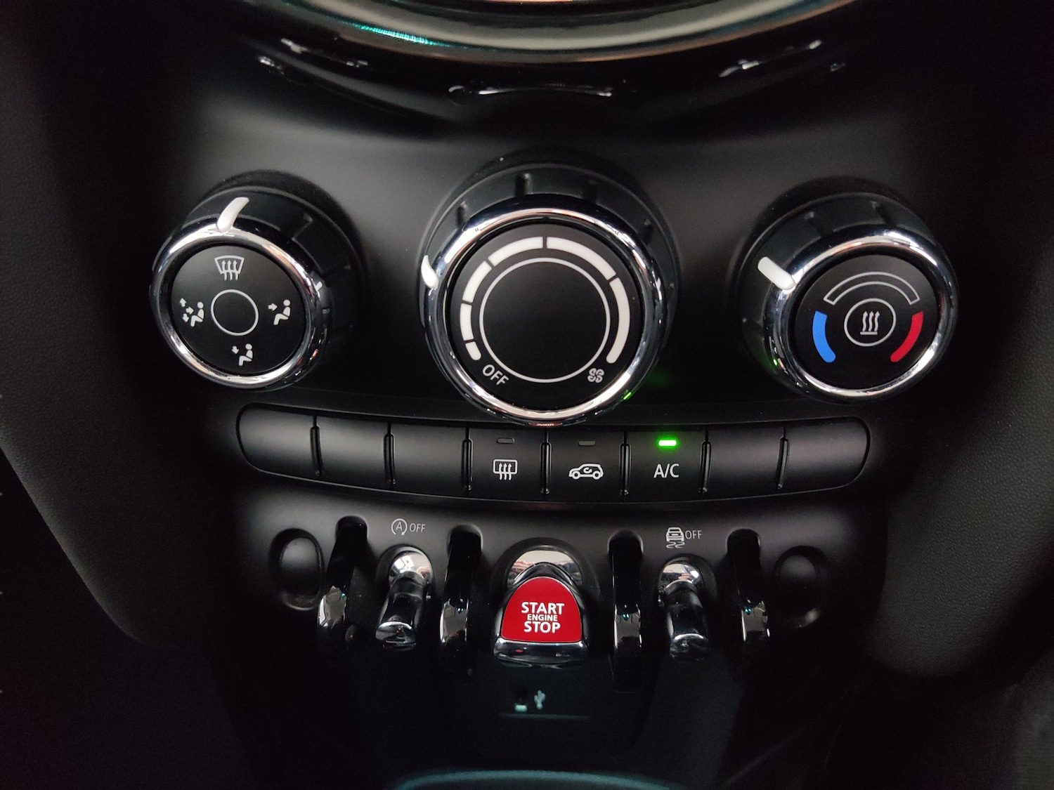 Used MINI Hatch 2022 for sale - 77932381: Photo 16