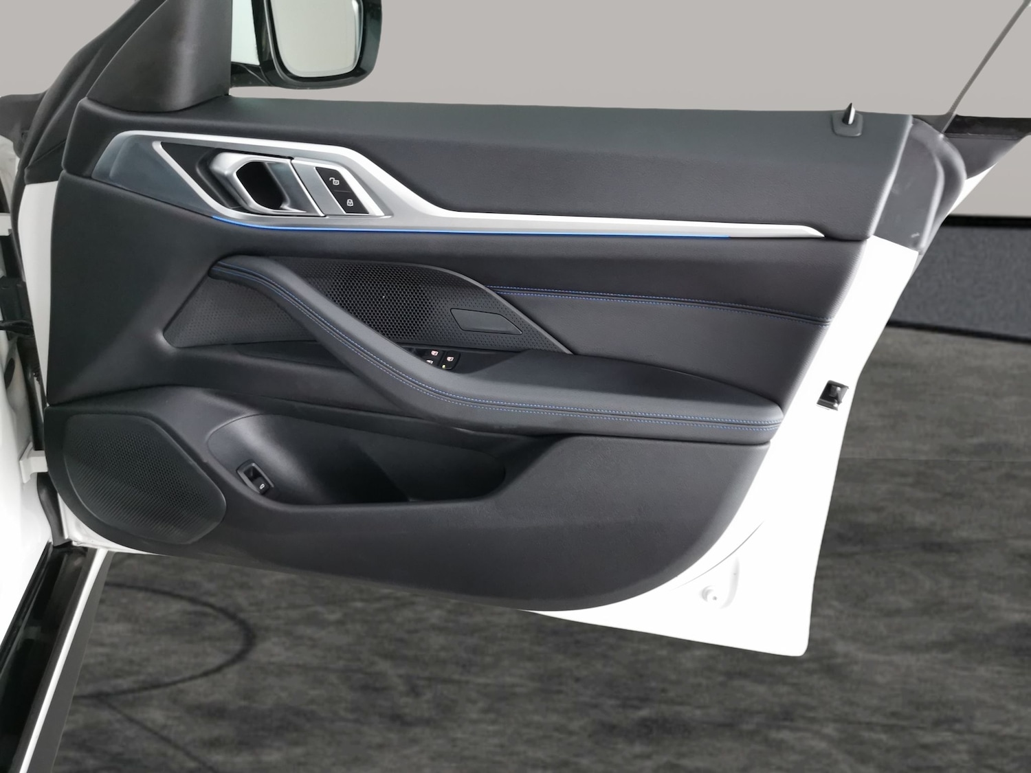 Used BMW i4 2022 for sale - 76545149: Photo 34