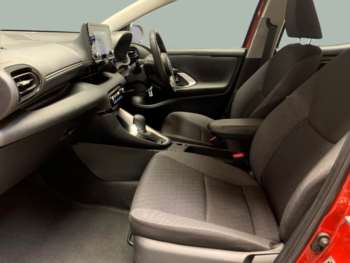 Used Toyota Yaris 2022 for sale - 74866742: Photo