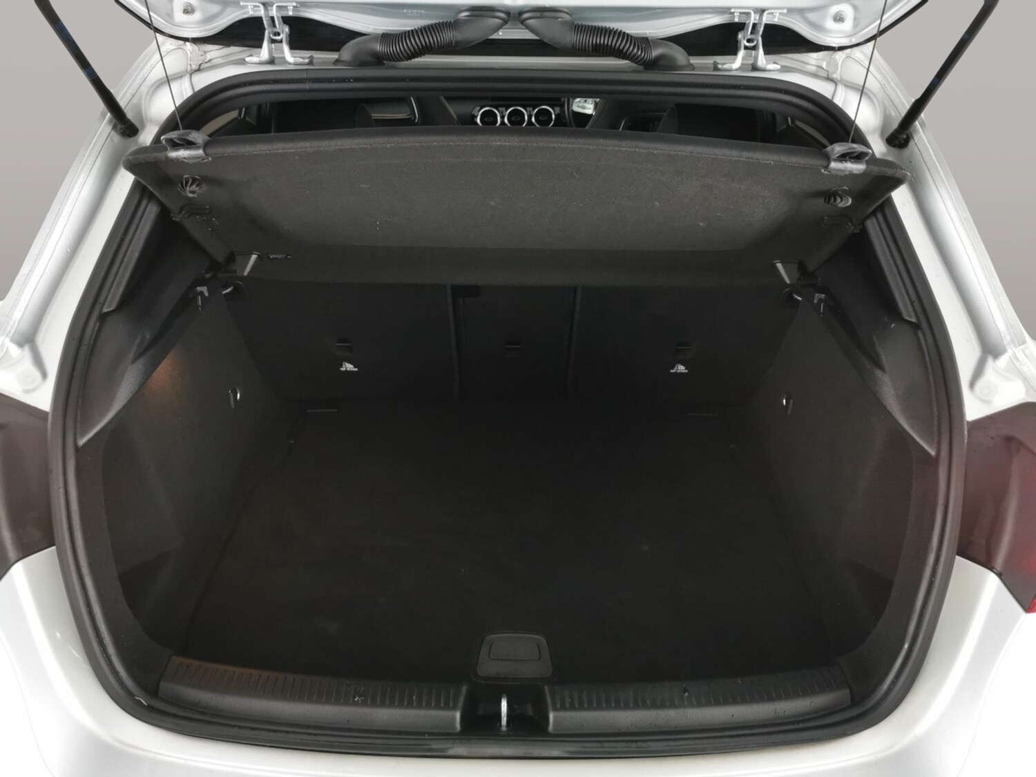 Used Mercedes-Benz A-Class 2020 for sale - 77373995: Photo 35