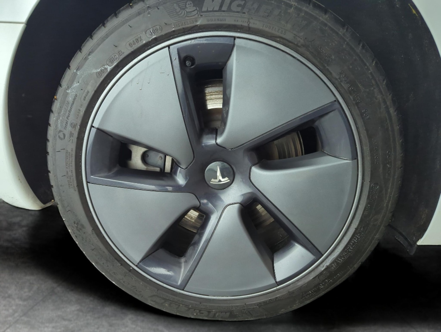 Used Tesla Model 3 for sale - 77475446: Photo 31