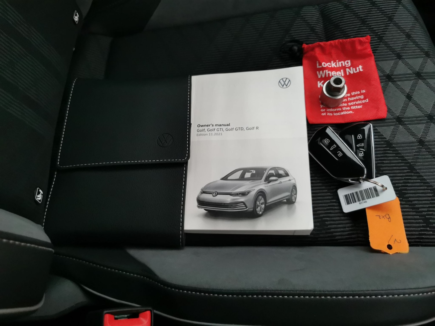 Used Volkswagen Golf 2022 for sale - 76827069: Photo 32