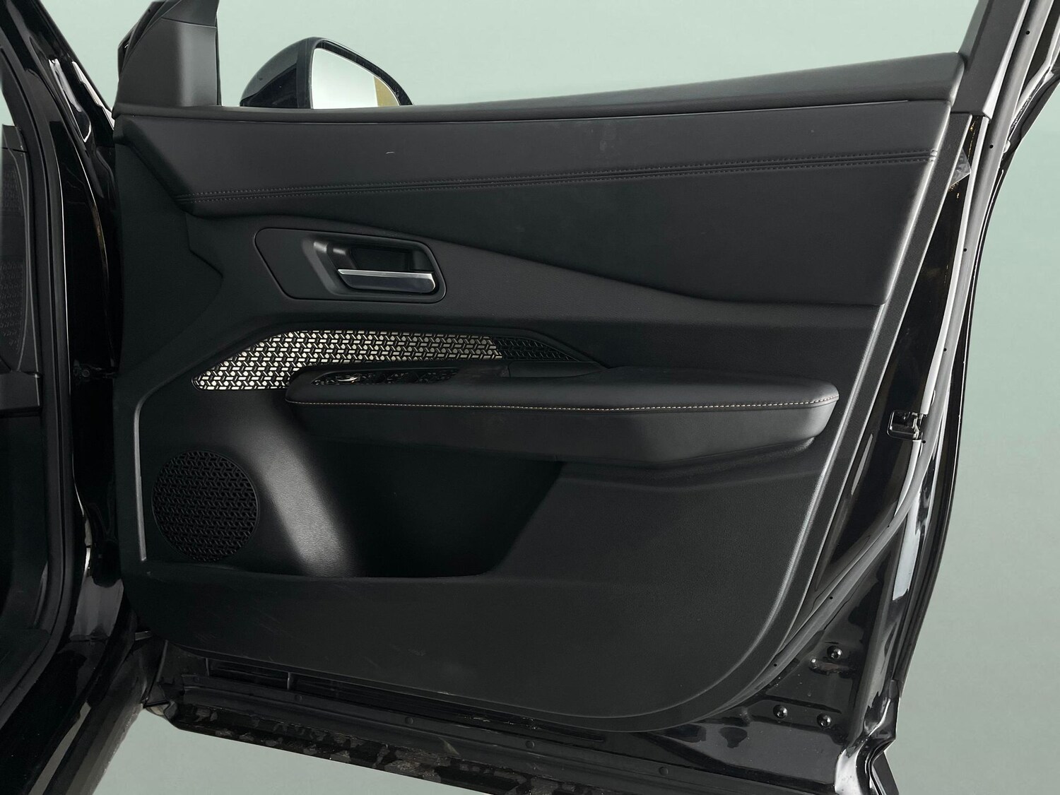 Used Nissan ARIYA 2023 for sale - 77526469: Photo 39