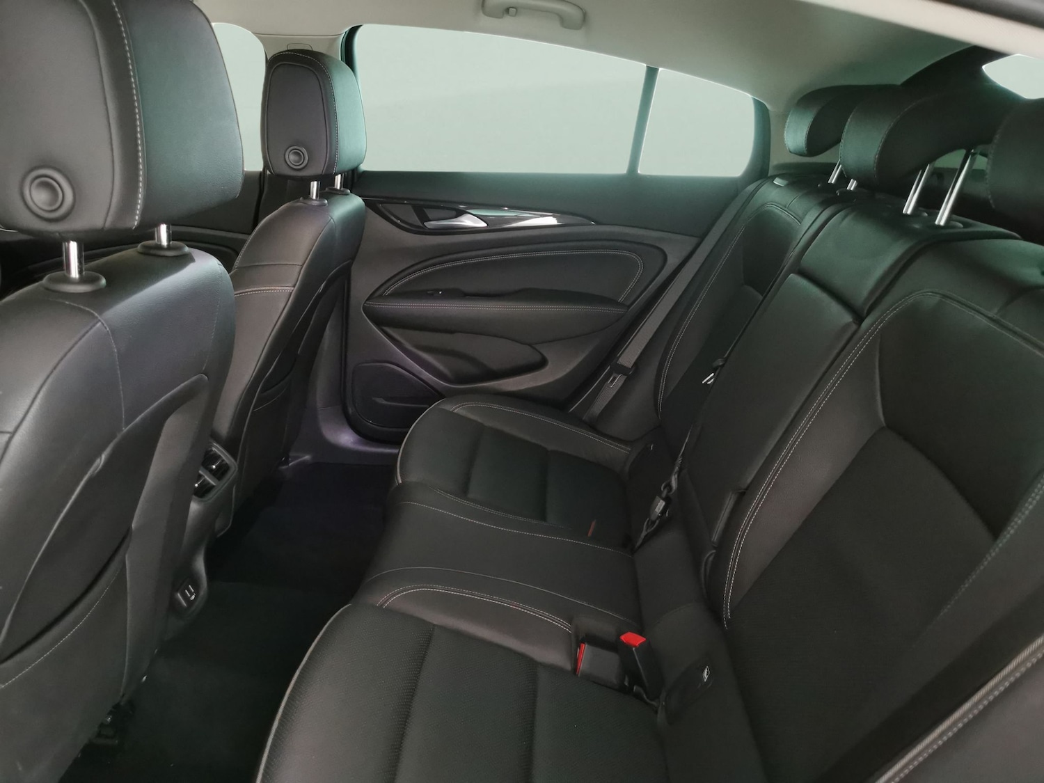 Used Vauxhall Insignia 2018 for sale - 78159738: Photo 28