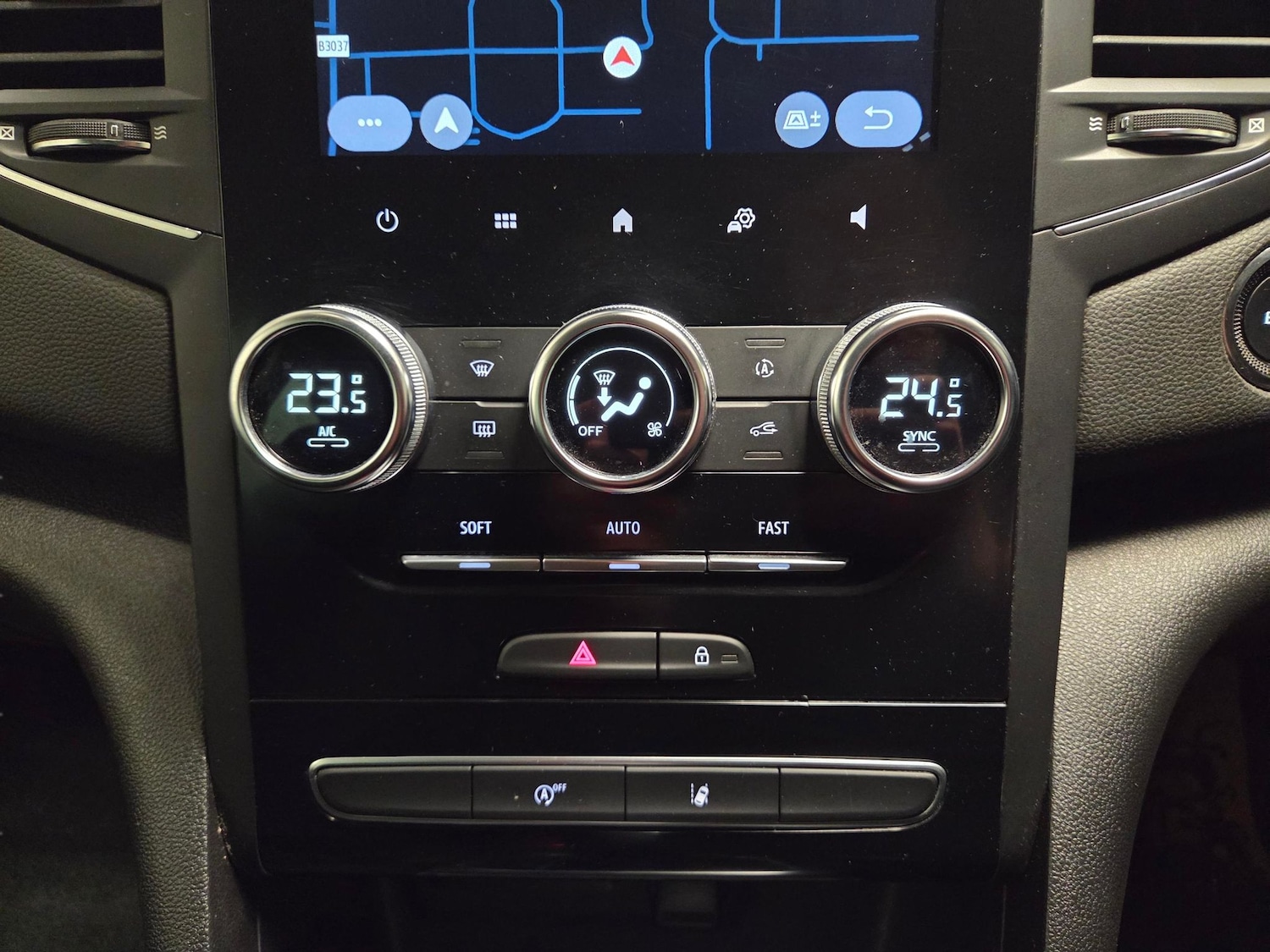 Used Renault Megane 2022 for sale - 77708478: Photo 16