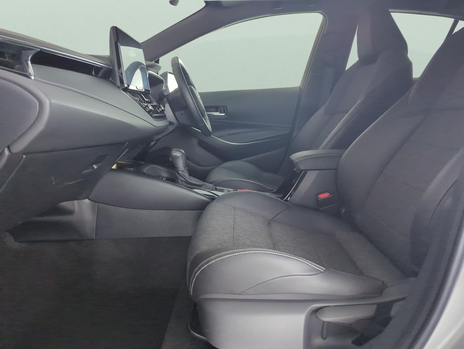 Used Toyota Corolla 2023 for sale - 77428533: Photo 4