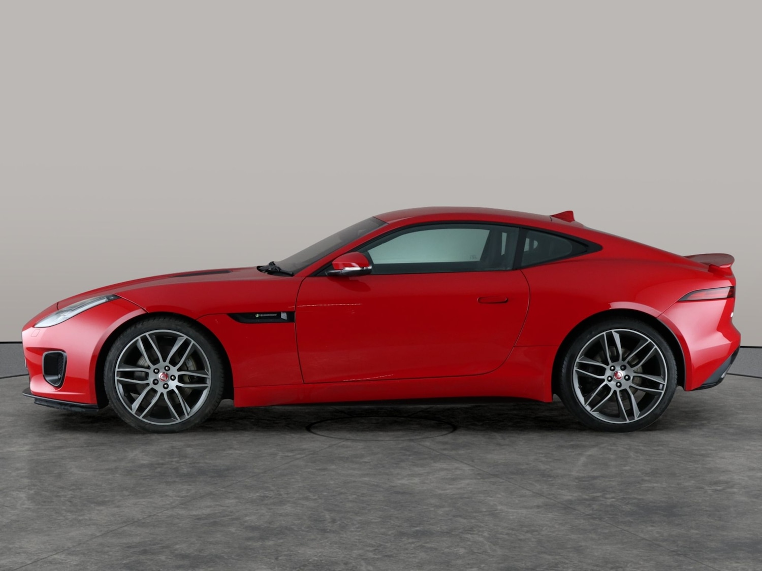 Used Jaguar F-Type 2018 for sale - 76719880: Photo 13