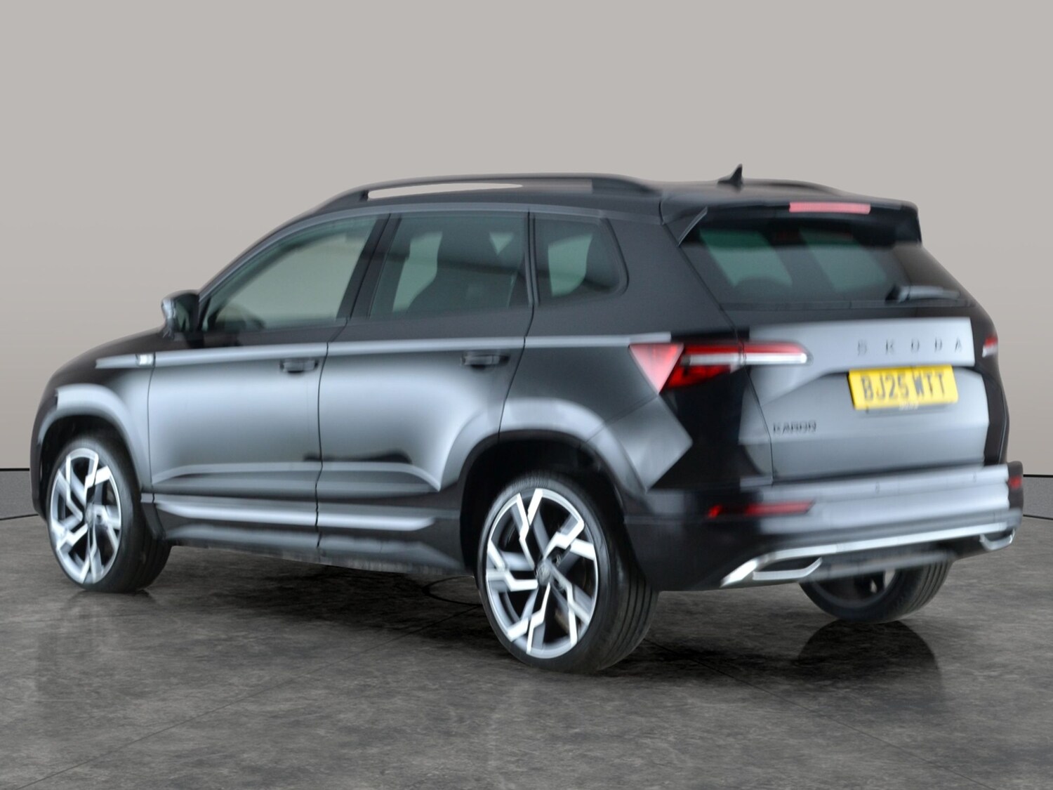 Used Skoda Karoq 2025 for sale - 77634850: Photo 13