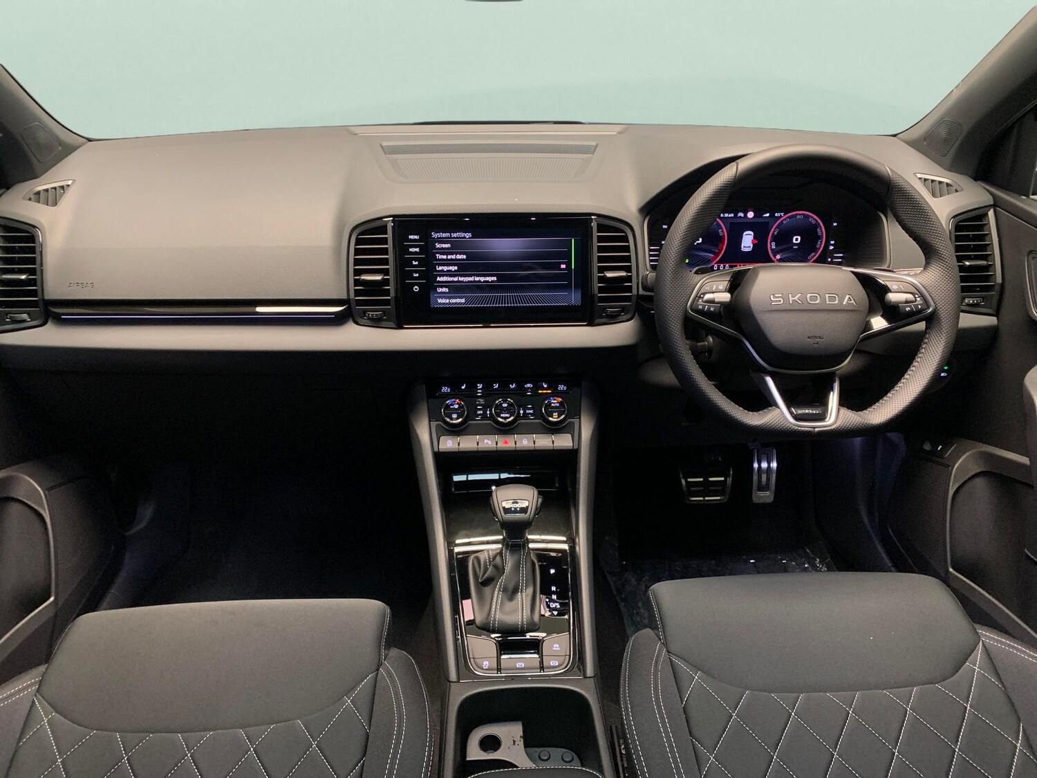 Used Skoda Karoq 2025 for sale - 77634850: Photo 8