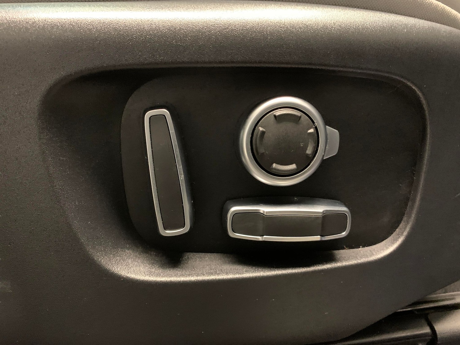 Used Land Rover Range Rover Evoque 2022 for sale - 76980418: Photo 16