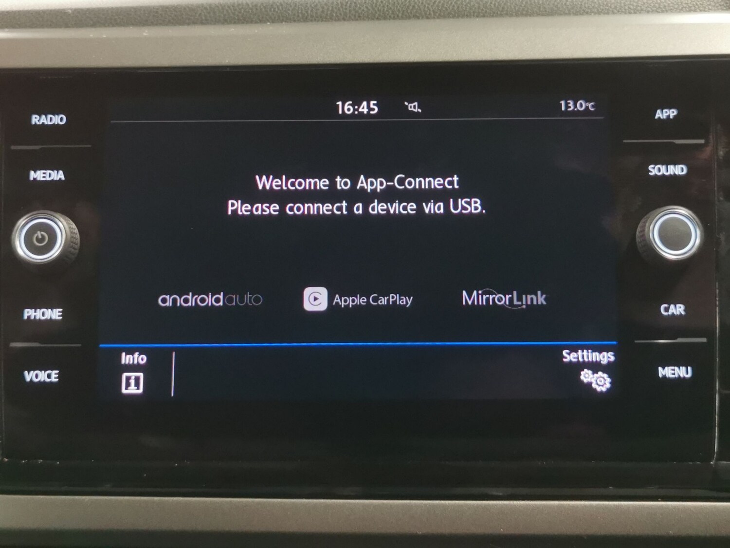 Used Volkswagen Polo 2018 for sale - 76627612: Photo 13