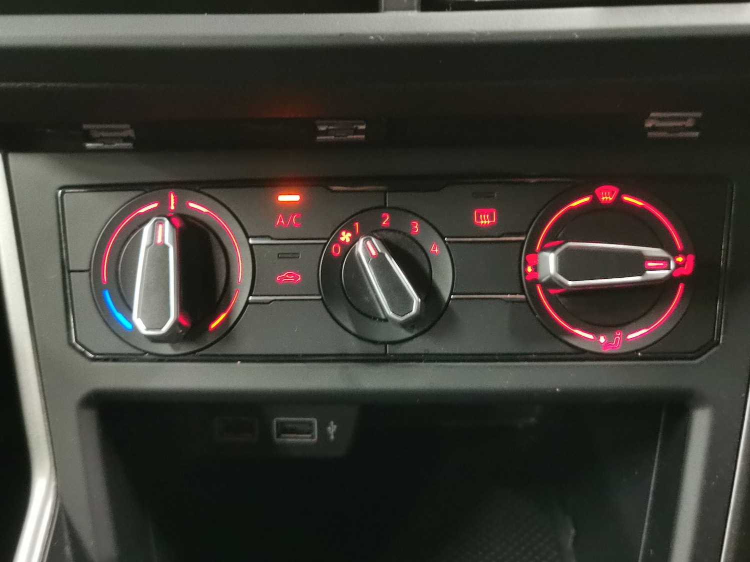 Used Volkswagen Polo 2018 for sale - 76627612: Photo 16