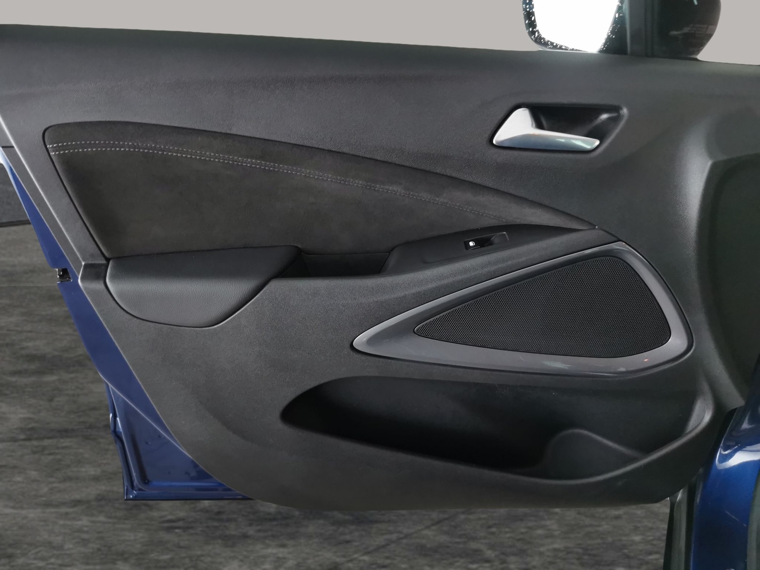 Used Vauxhall Crossland 2022 for sale - 76875427: Photo 25