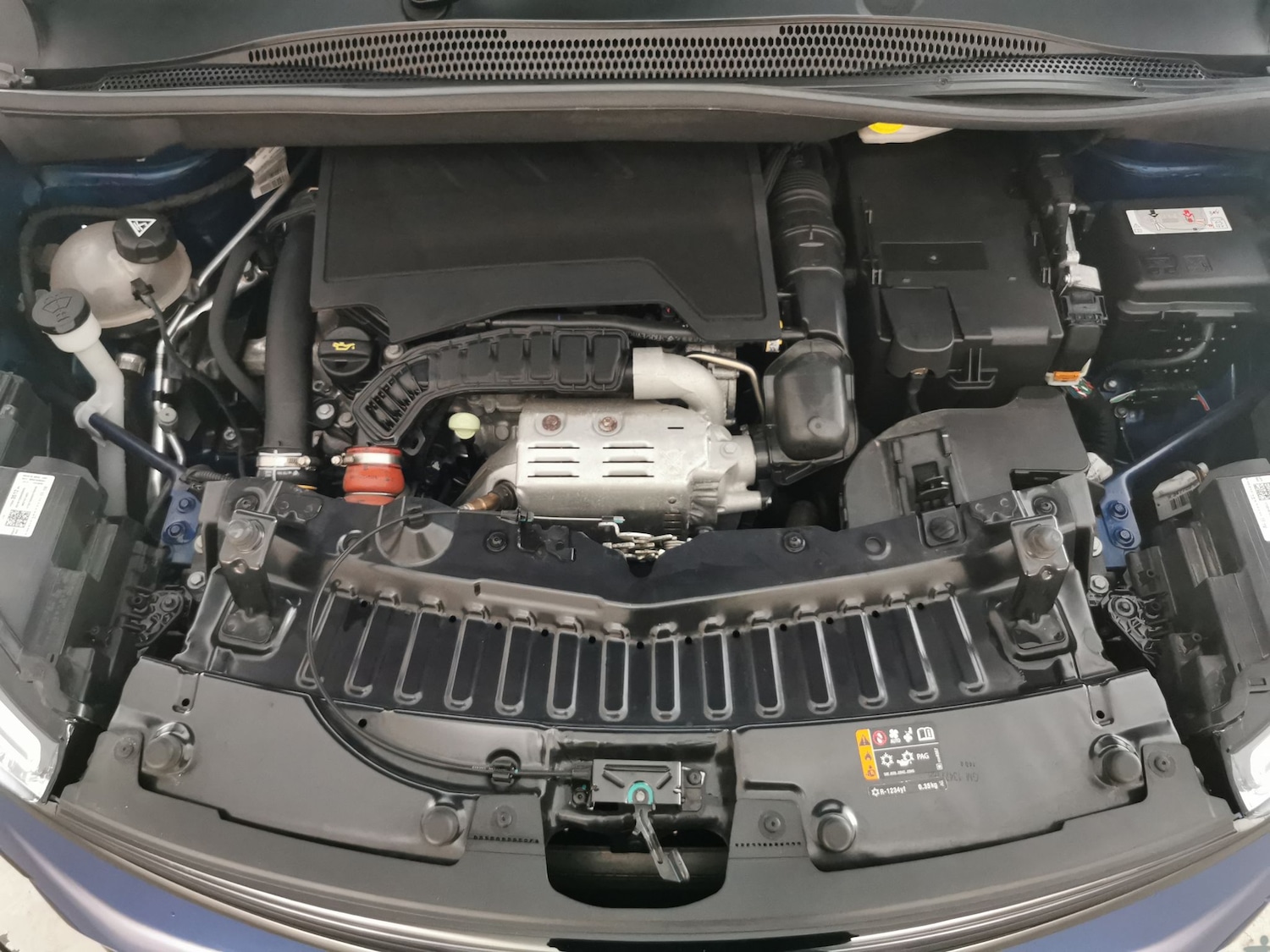 Used Vauxhall Crossland 2022 for sale - 76875427: Photo 30