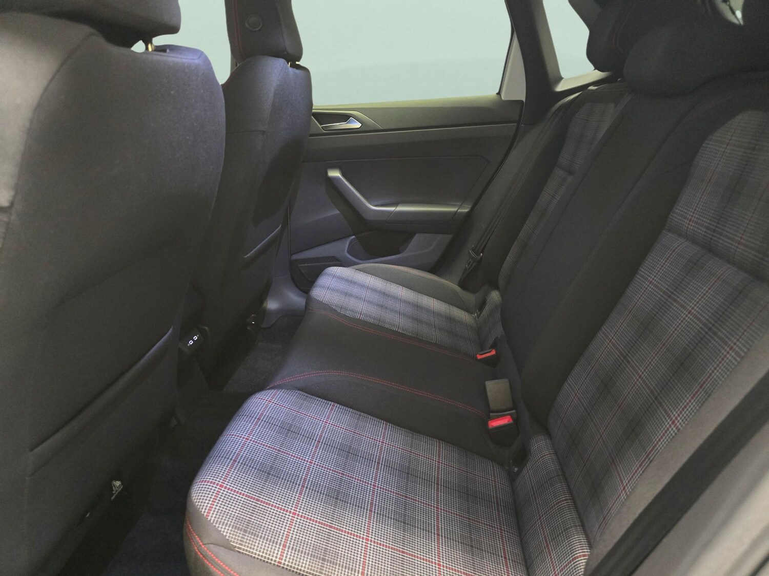 Used Volkswagen Polo for sale - 76464296: Photo 33