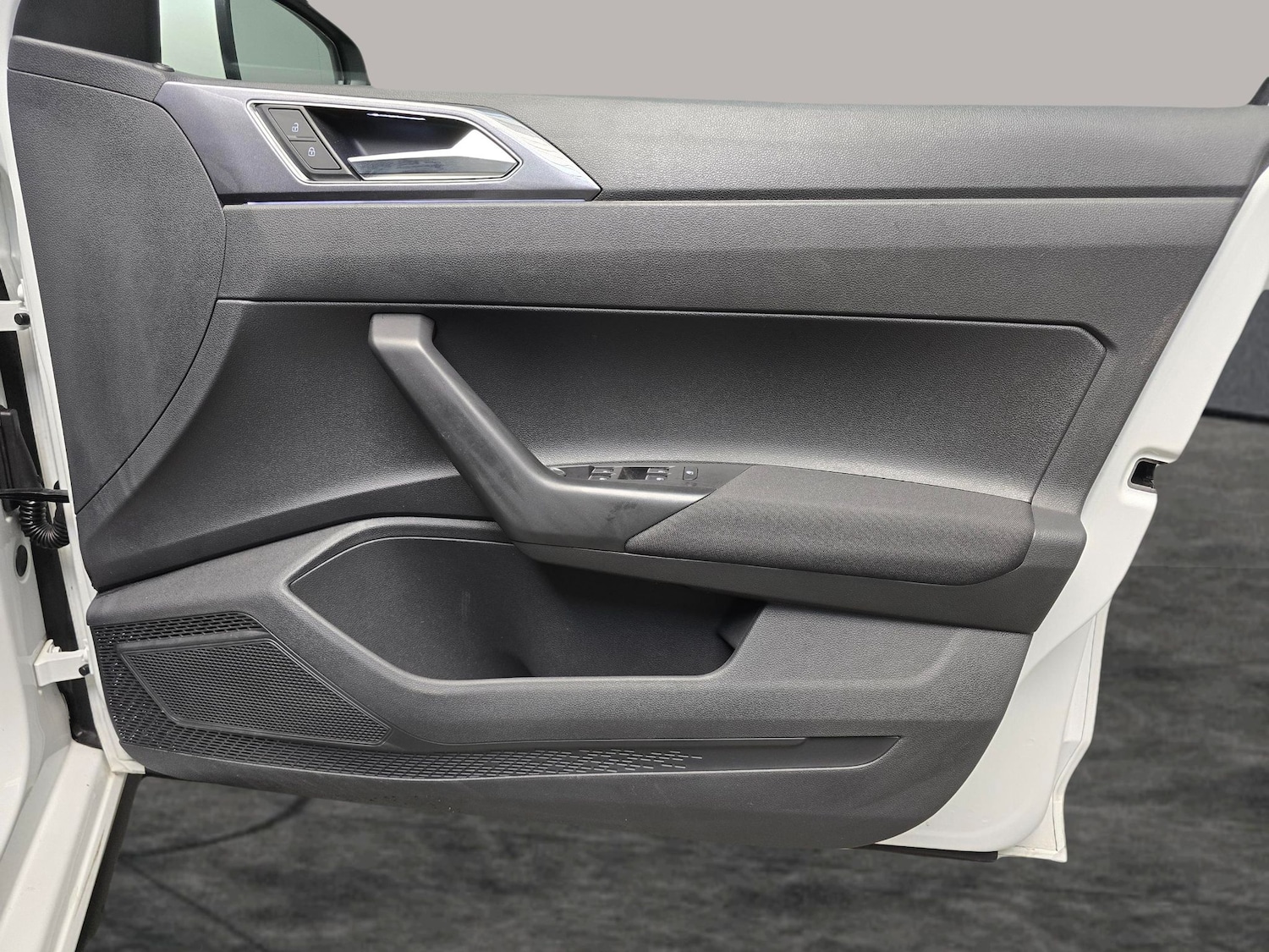 Used Volkswagen Polo for sale - 76464296: Photo 38