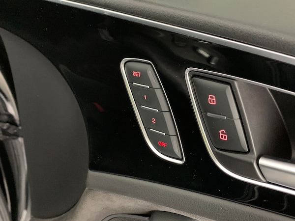 Used Audi A6 Saloon 2018 for sale - 76209773: Photo 32