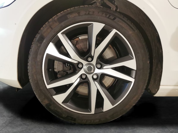 Used Volvo V60 2021 for sale - 76249686: Photo 29