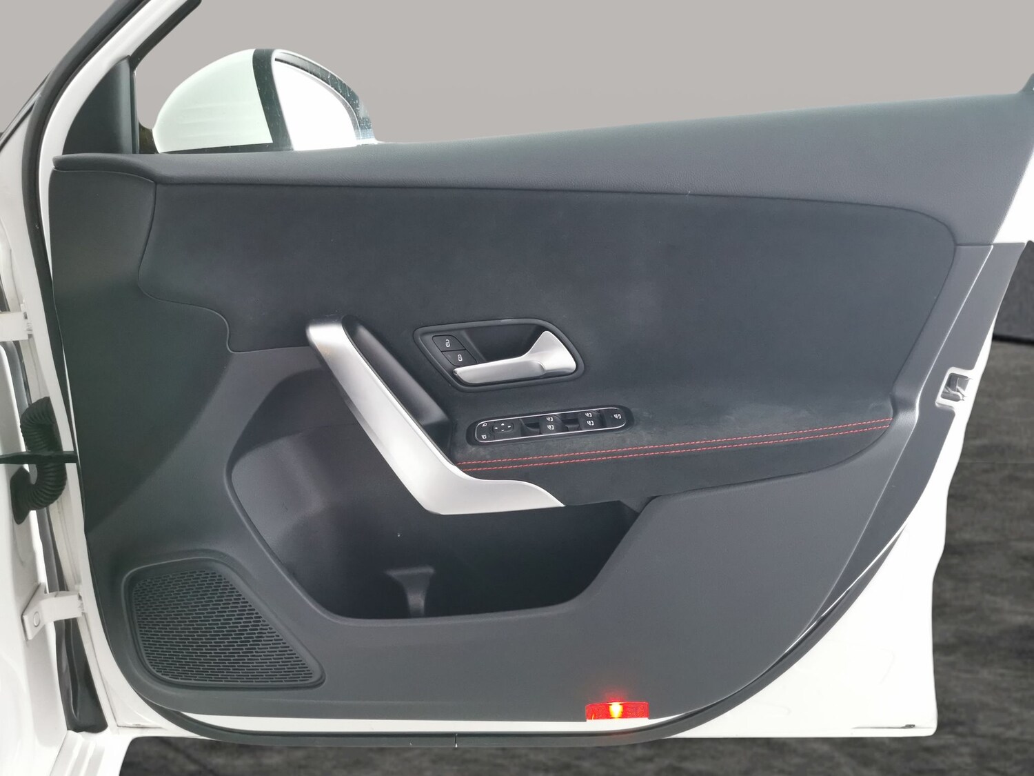 Used Mercedes-Benz A-Class for sale - 77490467: Photo 28