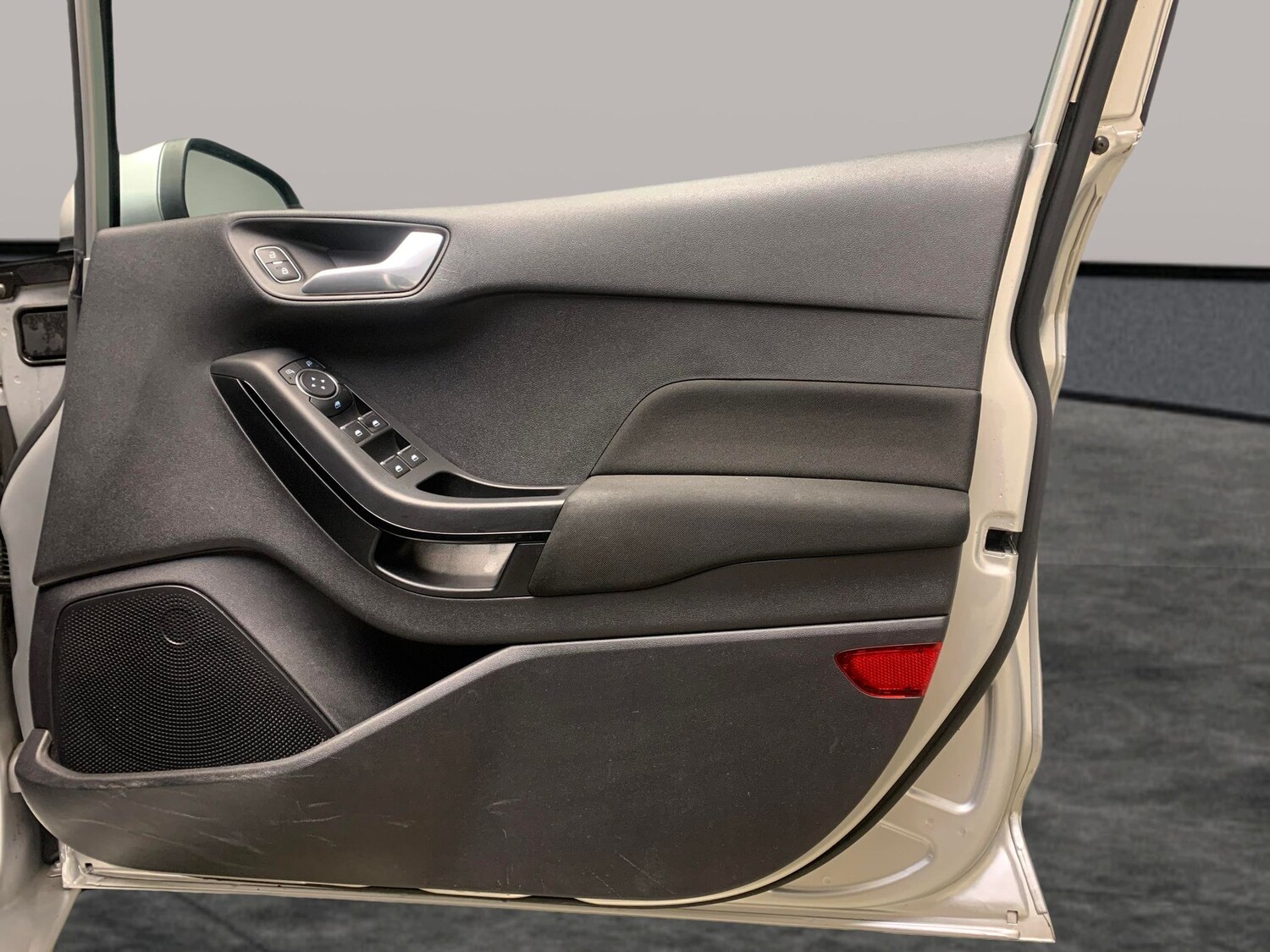 Used Ford Fiesta for sale - 77543117: Photo 24