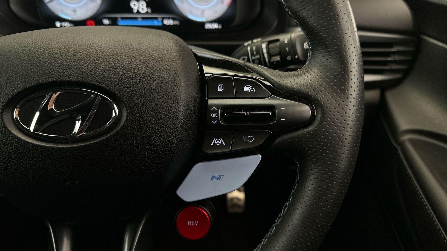 Used Hyundai i20 2024 for sale - 77333494: Photo 25