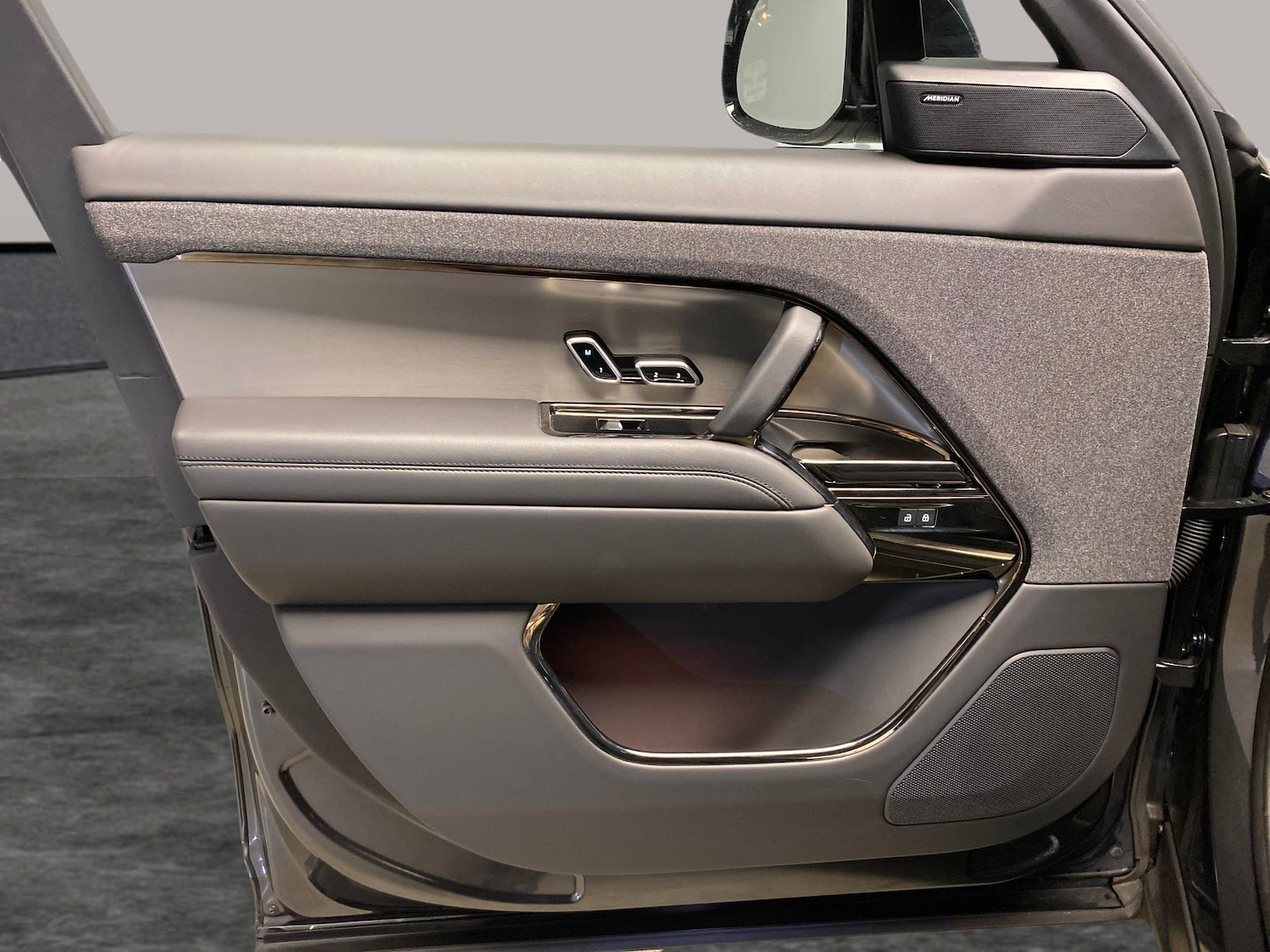 Used Land Rover Range Rover Sport 2024 for sale - 77995436: Photo 42