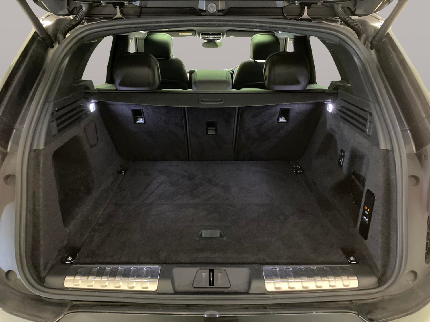 Used Land Rover Range Rover Sport 2024 for sale - 77995436: Photo 49