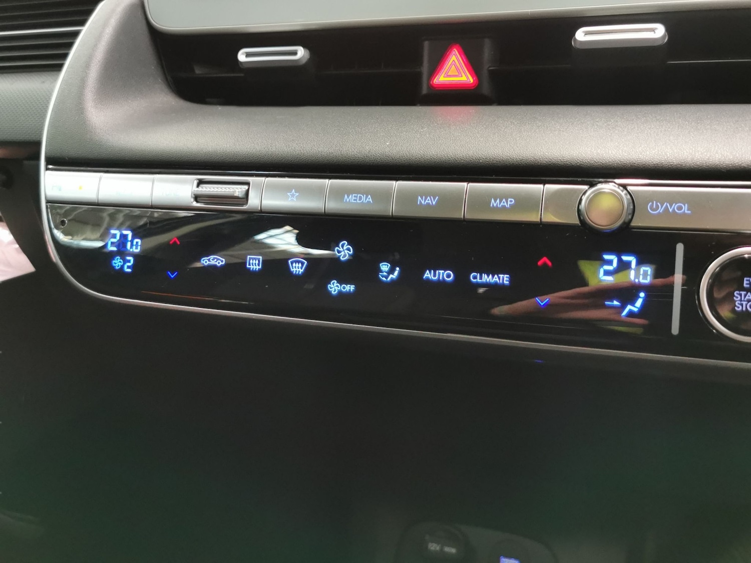 Used Hyundai IONIQ 5 2023 for sale - 77164367: Photo 16