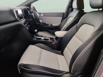 Used Kia Sportage 2021 for sale - 78341997: Photo