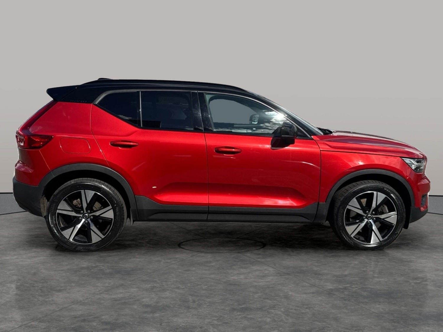 Used Volvo XC40 2022 for sale - 76128782: Photo 10