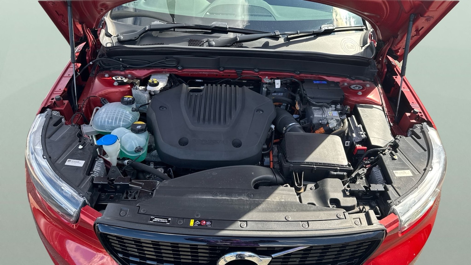 Used Volvo XC40 2022 for sale - 76128782: Photo 25