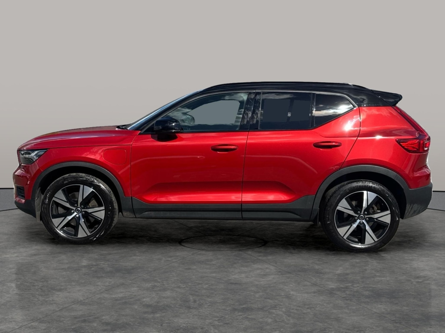 Used Volvo XC40 2022 for sale - 76128782: Photo 6