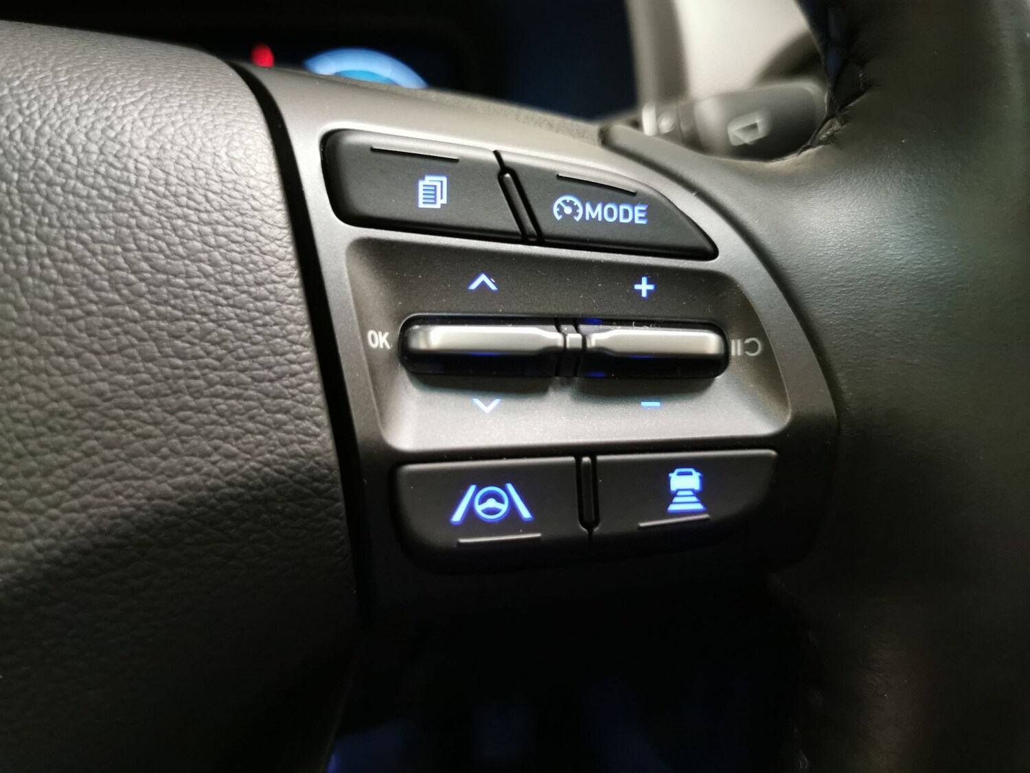 Used Hyundai KONA 2022 for sale - 77928234: Photo 23