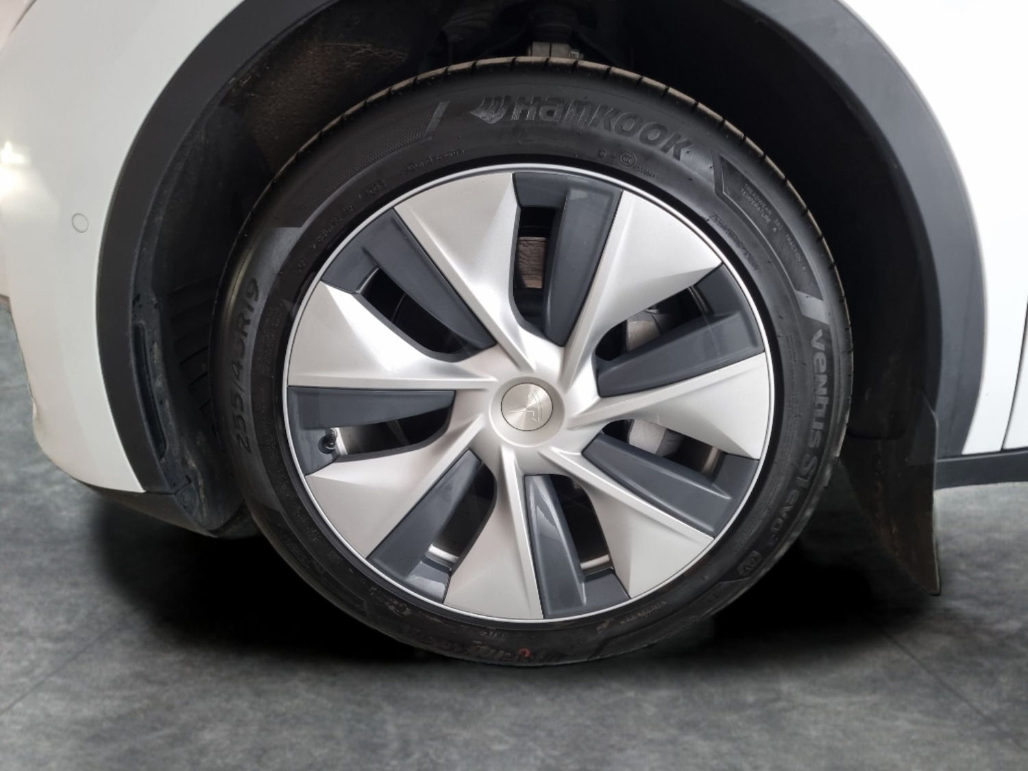 Used Tesla Model Y 2022 for sale - 76171432: Photo 34