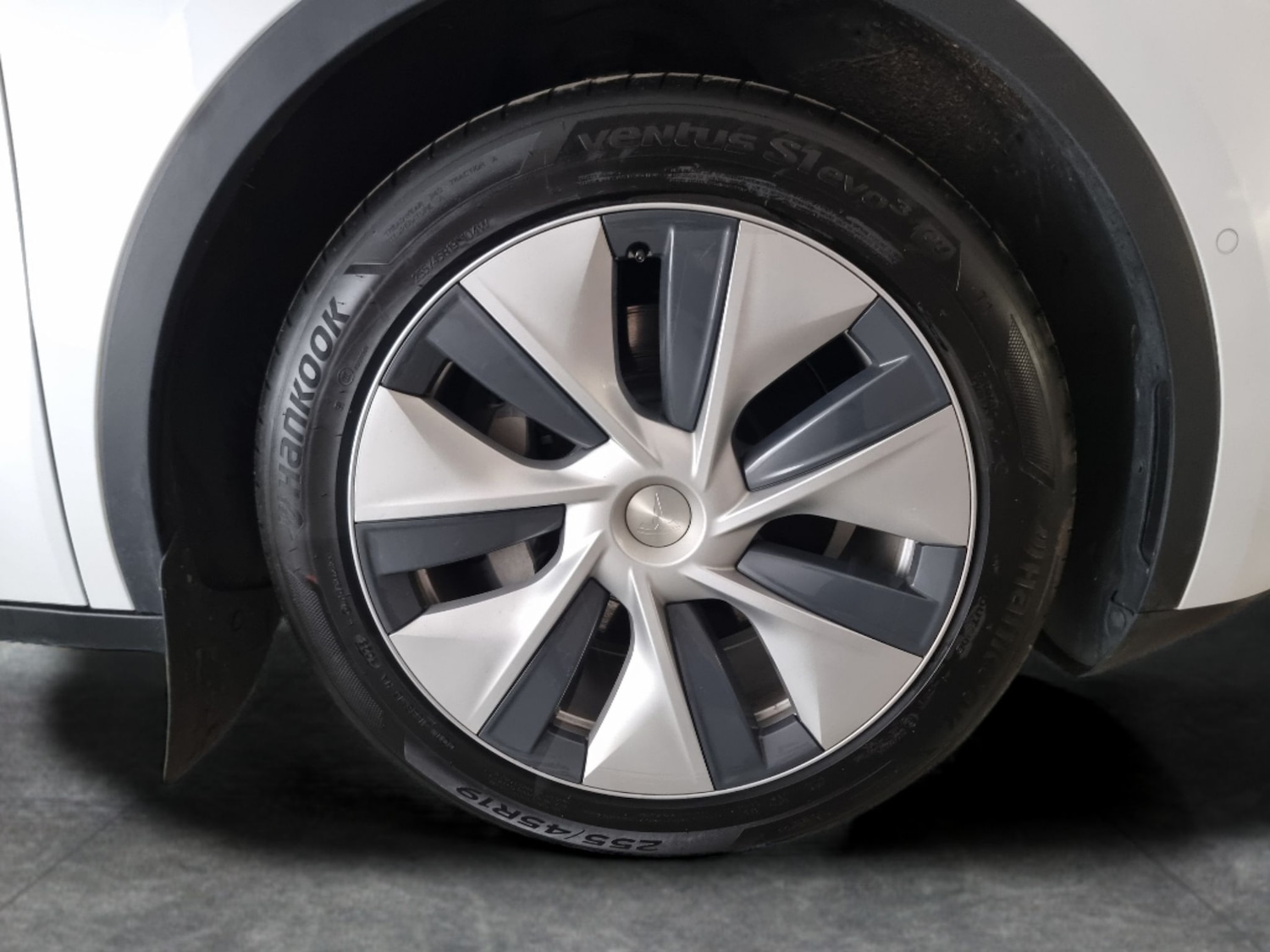 Used Tesla Model Y 2022 for sale - 76171432: Photo 36