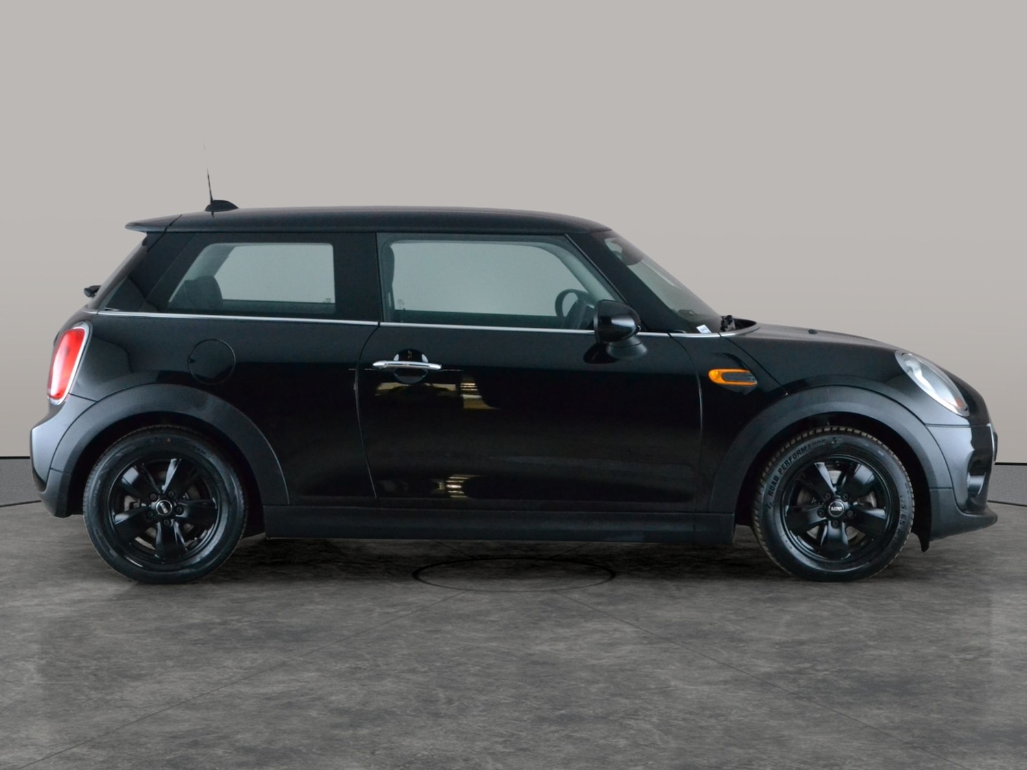 Used MINI Hatch 2017 for sale - 78095596: Photo 8