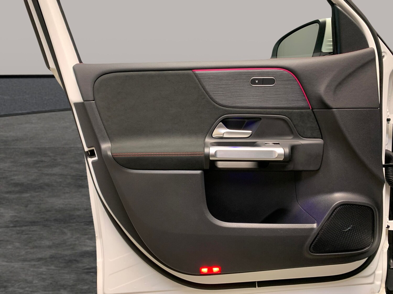 Used Mercedes-Benz EQB 2023 for sale - 77771541: Photo 27