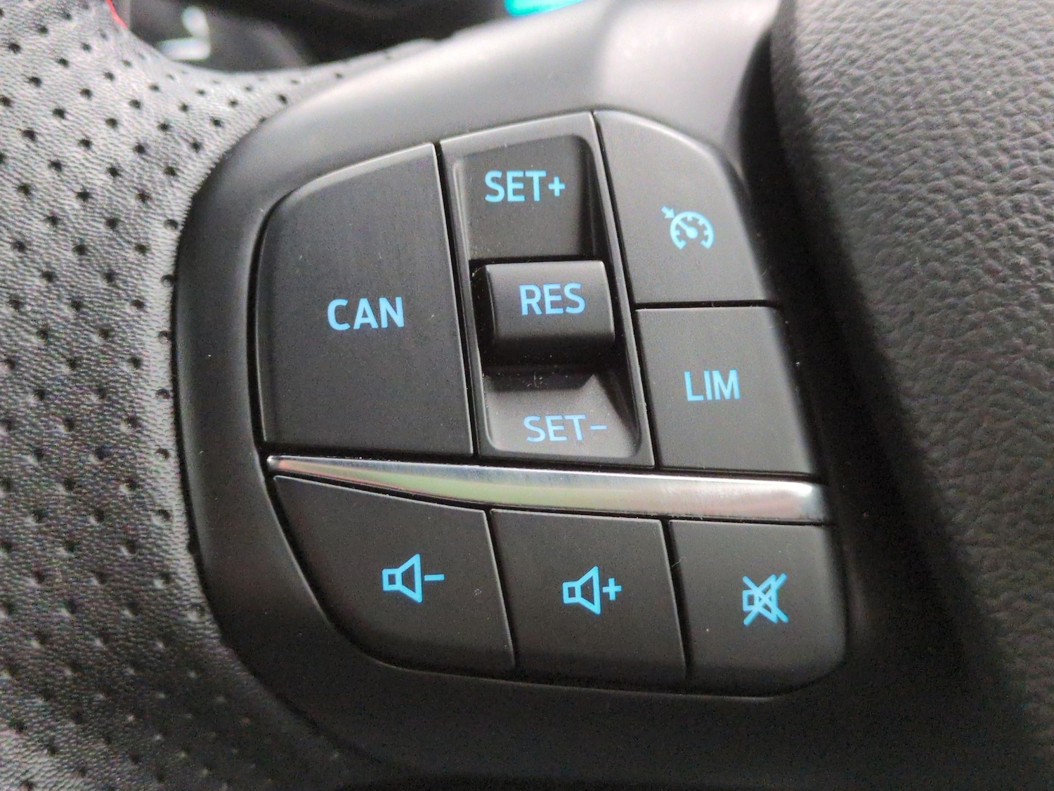 Used Ford Focus for sale - 76725415: Photo 19