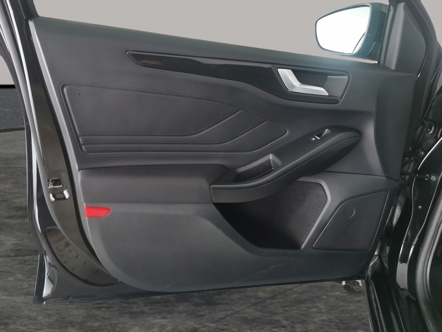 Used Ford Focus for sale - 76725415: Photo 24