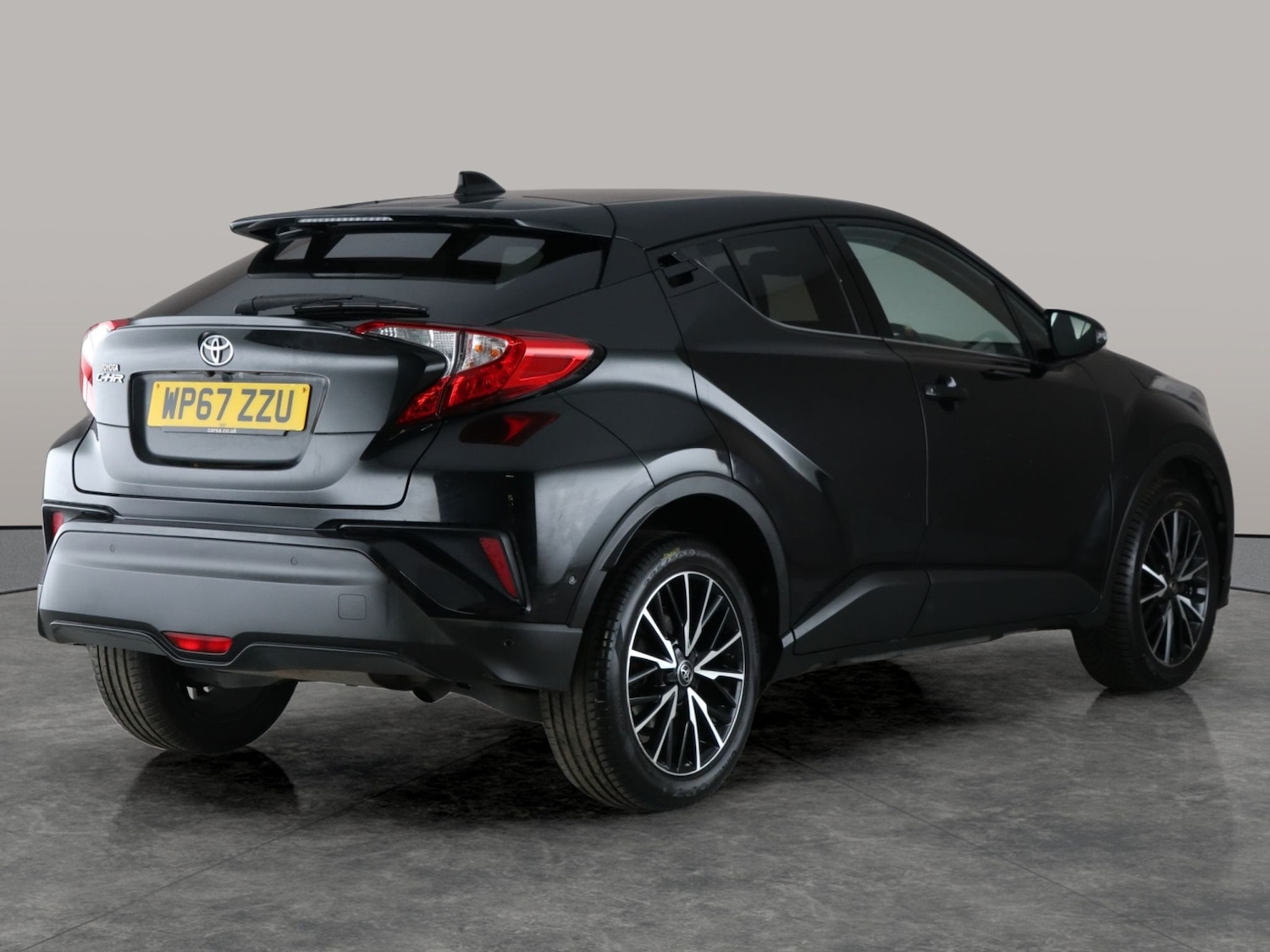 Used Toyota C-HR 2018 for sale - 76668576: Photo 10