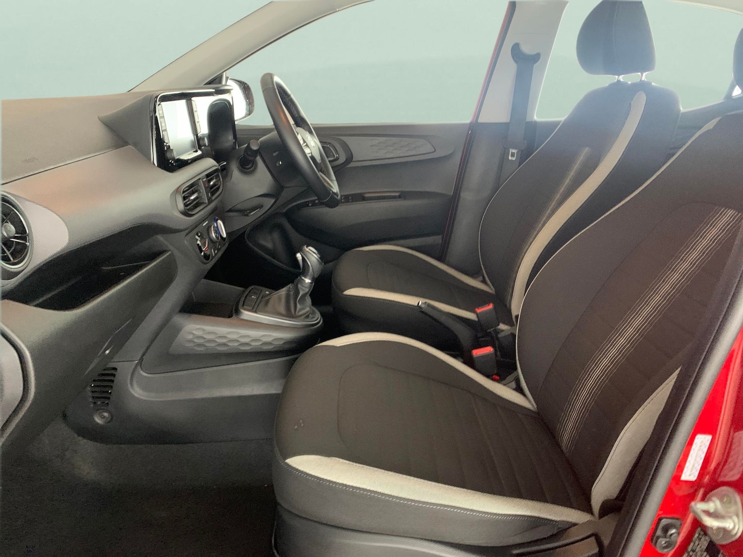 Used Hyundai i10 2022 for sale - 77135100: Photo 4