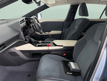 Used Lexus RZ 2024 for sale - 78730565: Photo