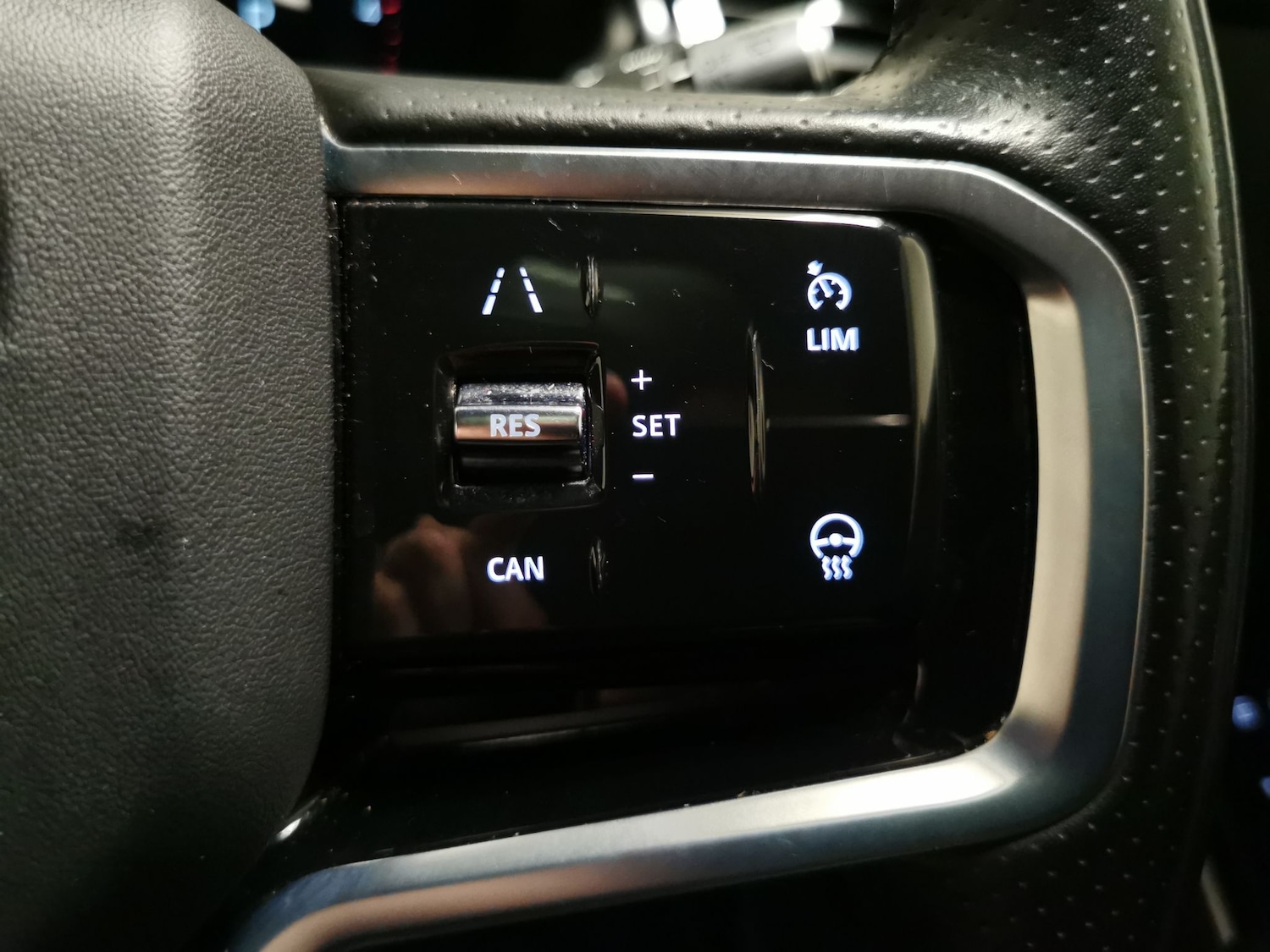 Used Land Rover Range Rover Velar 2021 for sale - 77060900: Photo 23