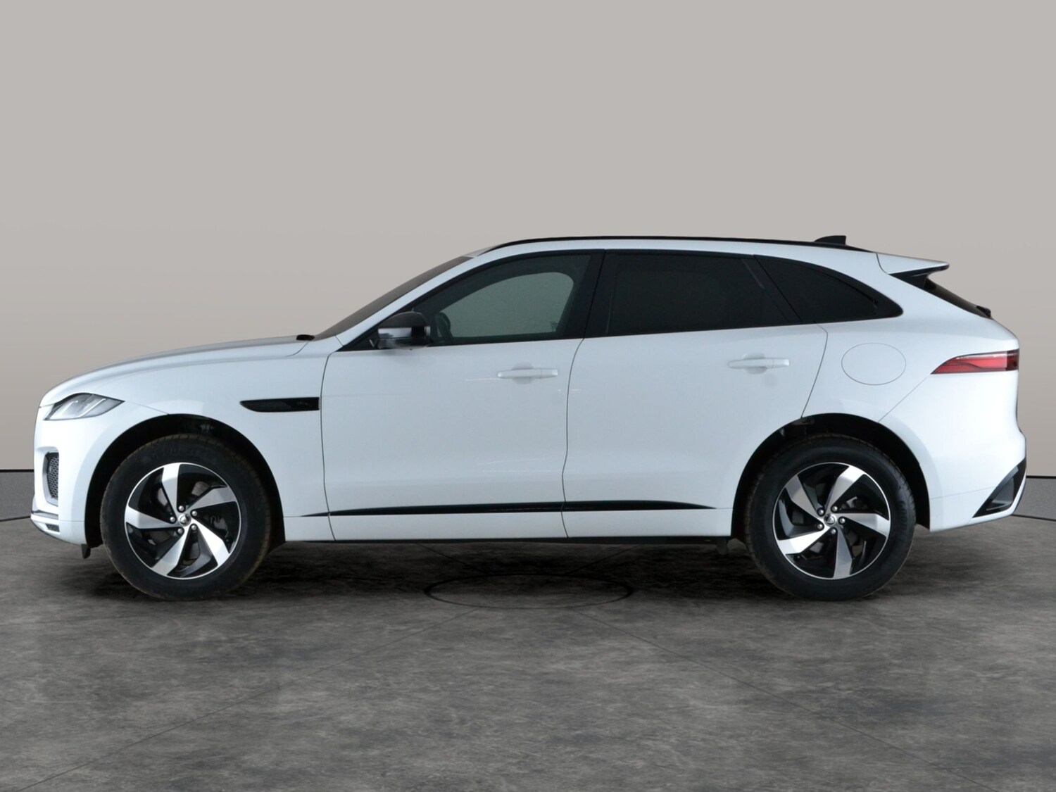 Used Jaguar F-Pace 2024 for sale - 78149468: Photo 14