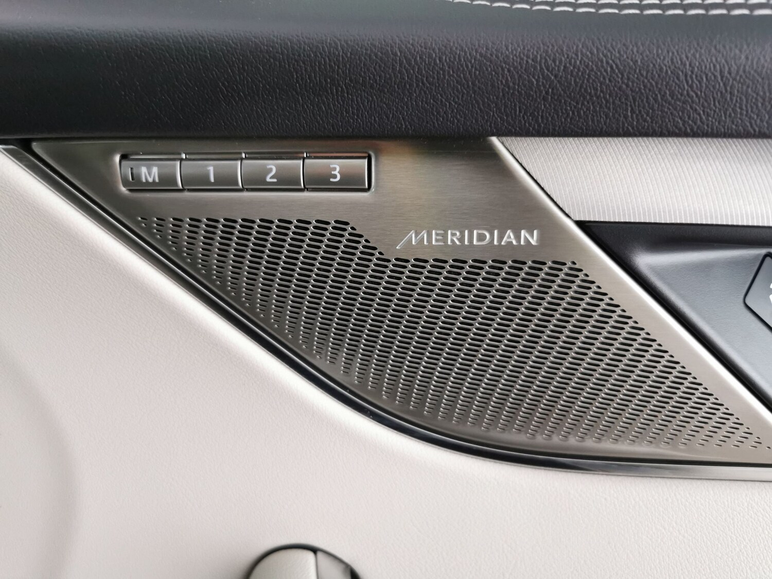 Used Jaguar F-Pace 2024 for sale - 78149468: Photo 16