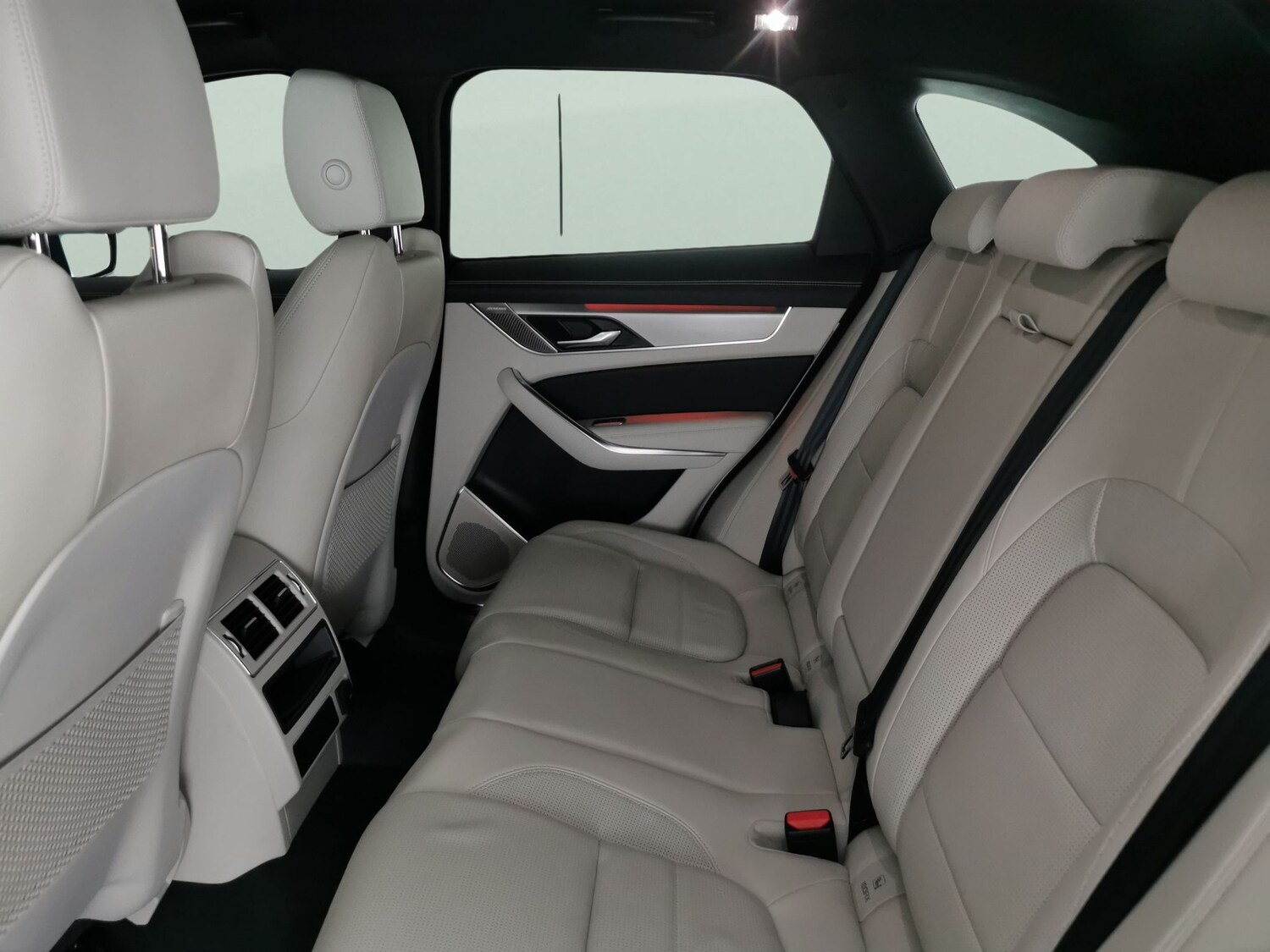 Used Jaguar F-Pace 2024 for sale - 78149468: Photo 32