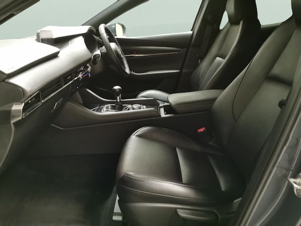 Used Mazda Mazda3 2020 for sale - 76240823: Photo 4